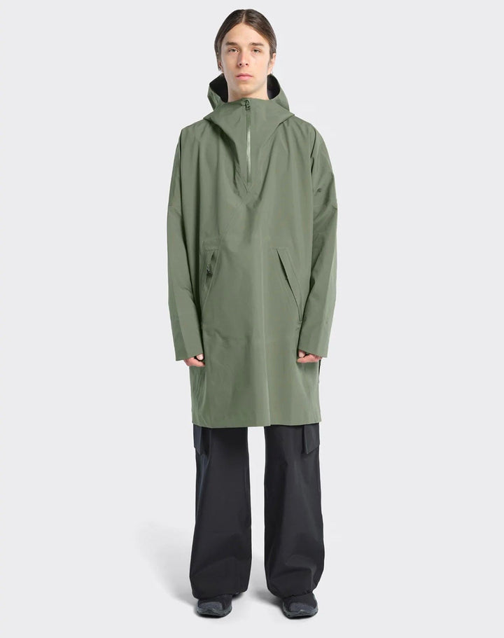 Blæst KLÆR AALESUND Poncho Dusty Green