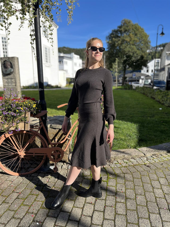 Ella & Il KLÆR Mathilda Genser Brun