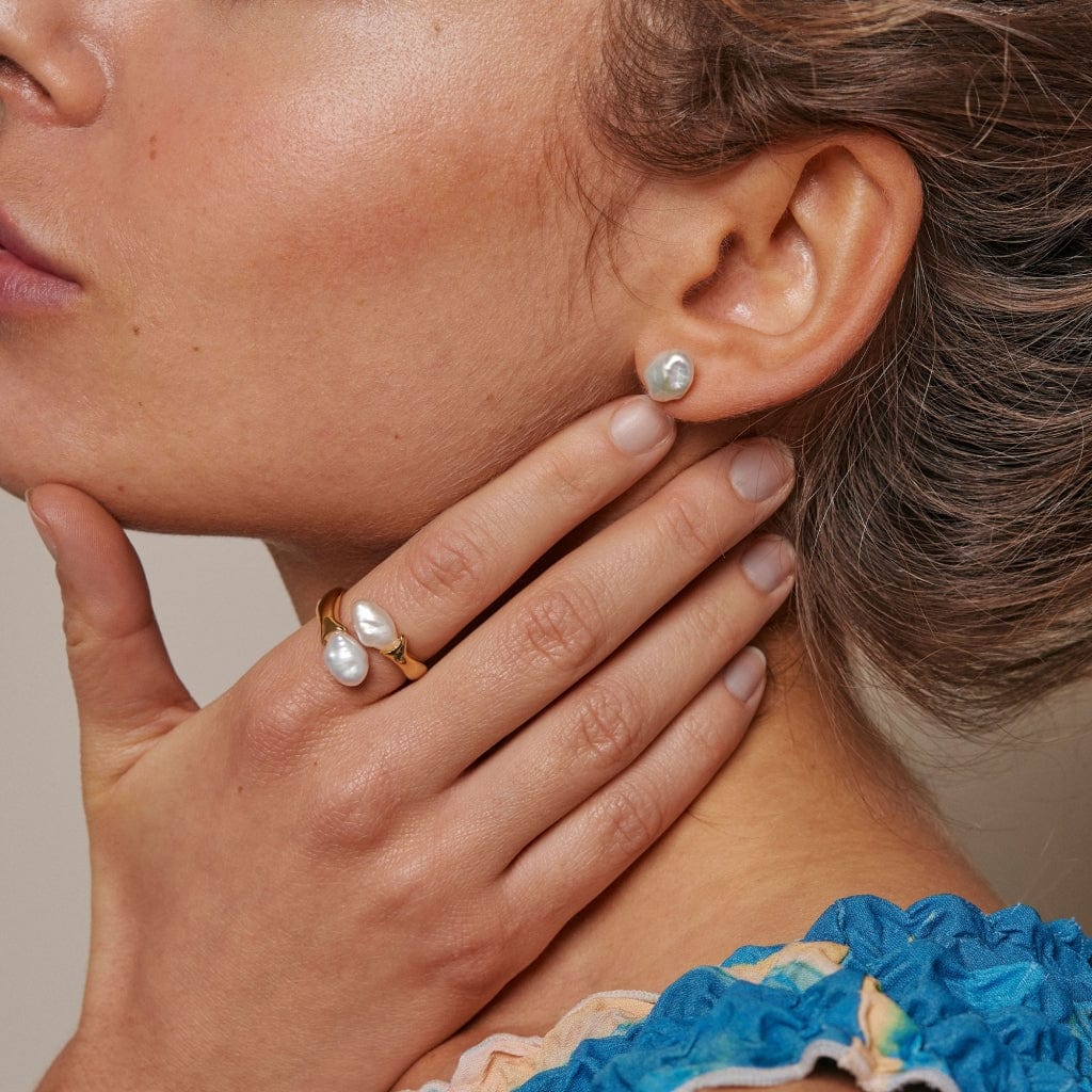 Enamel TILBEHØR Studs Baroque Pearl