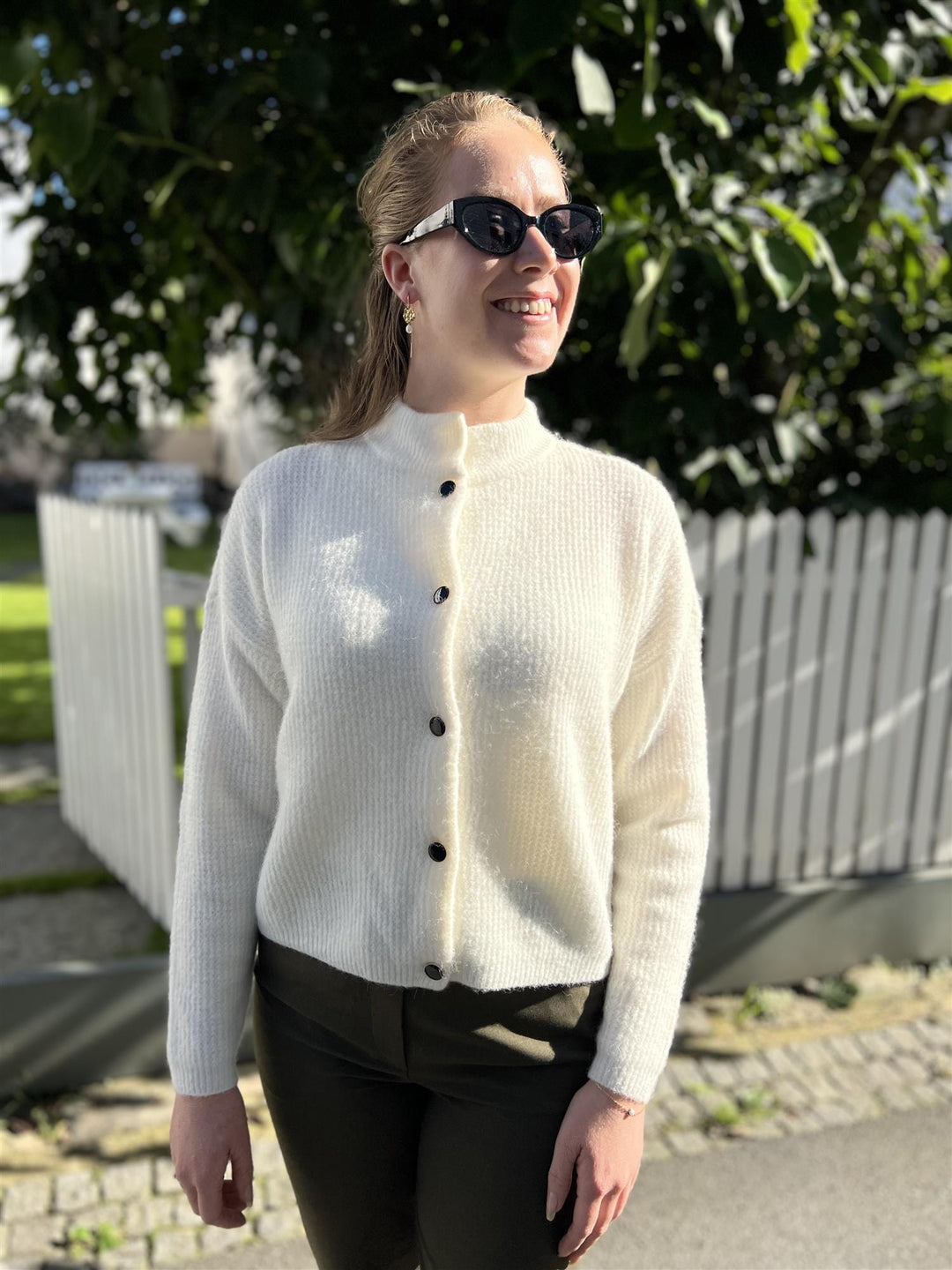 Gestuz KLÆR Alpha Short Cardigan Ivory