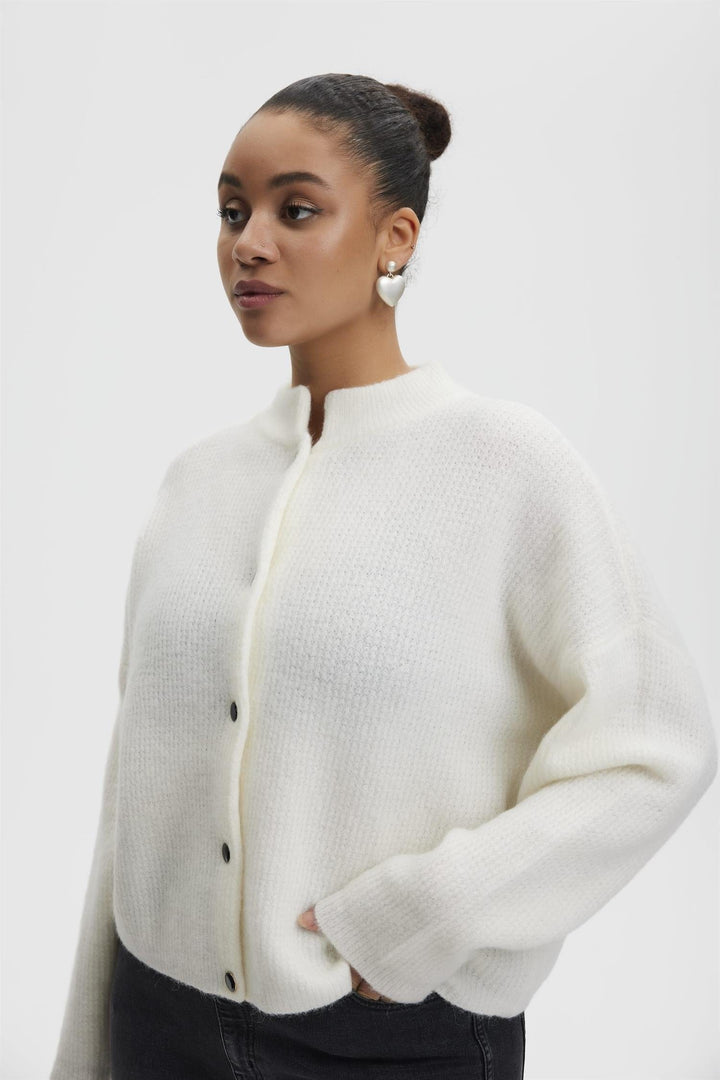 Gestuz KLÆR Alpha Short Cardigan Ivory