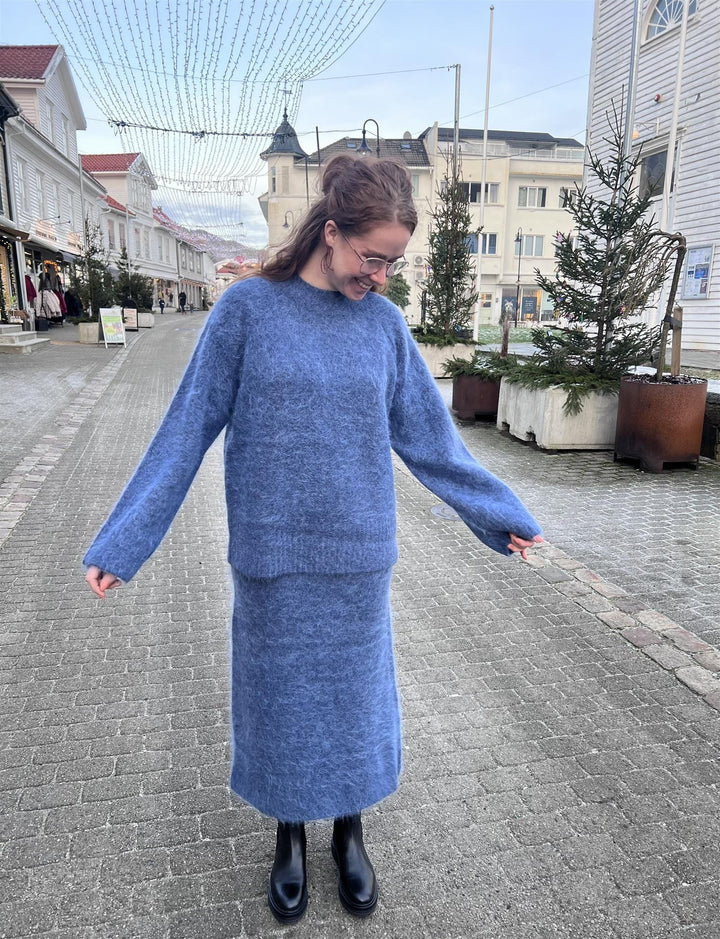 HOLZWEILER KLÆR Fure Fluffy Sweater