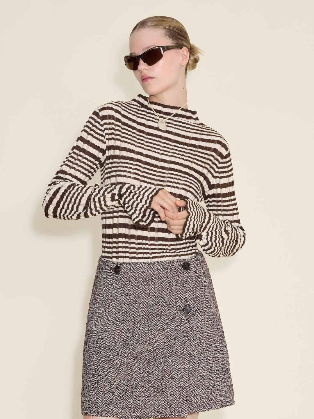 HOLZWEILER KLÆR Rib Stripe Turtleneck Brown