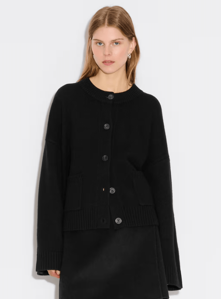 HOLZWEILER KLÆR W. Wool Wide Cardigan Black