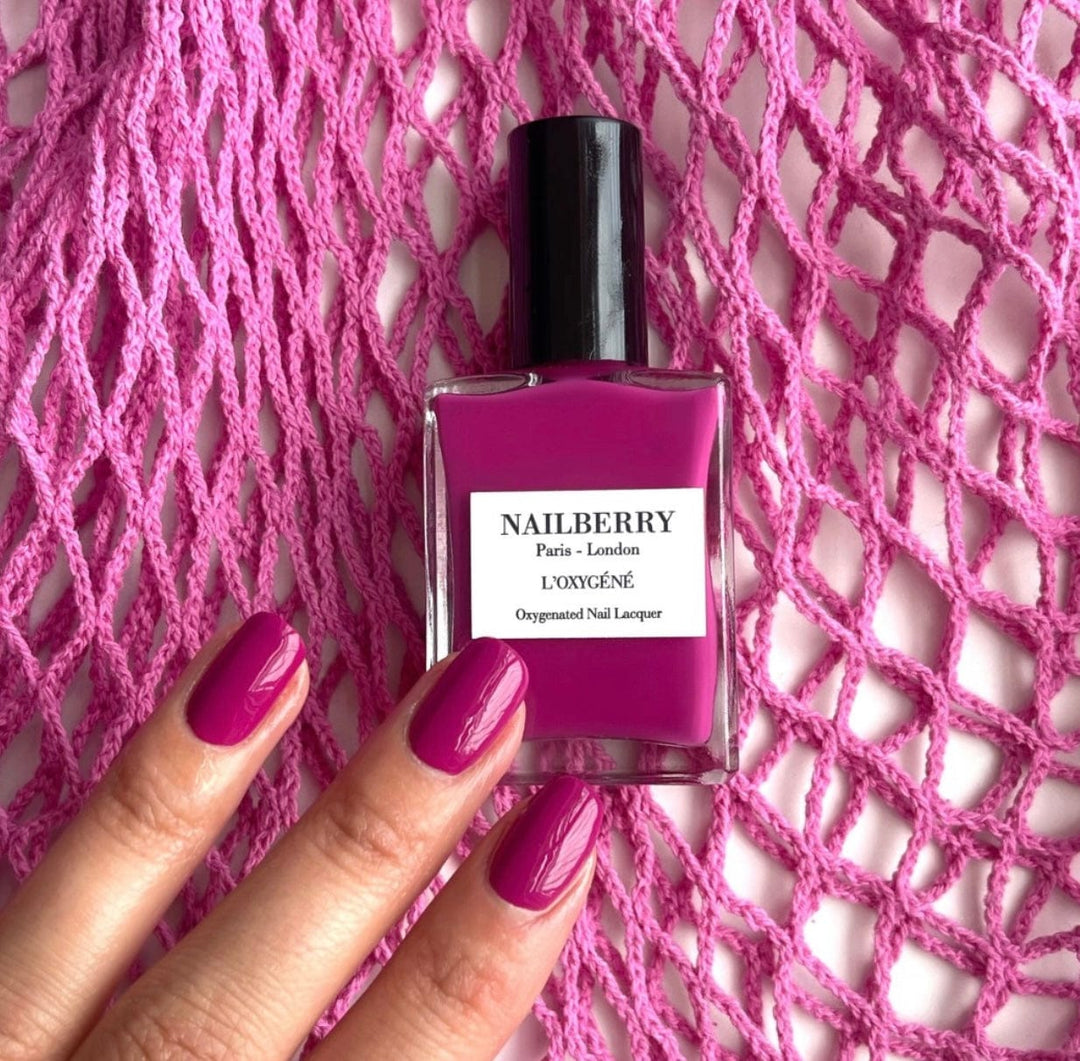 NAILBERRY VELVÆRE Fuchsia In Love